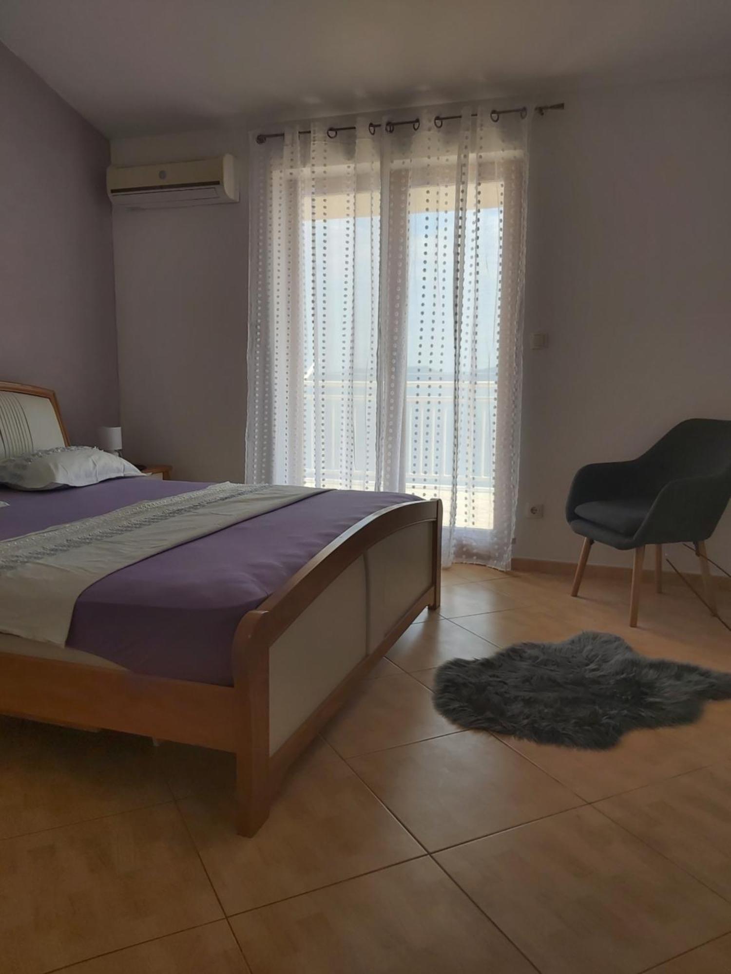 Beautiful Apartment 80 M From The Sea Marusici  Pokoj fotografie
